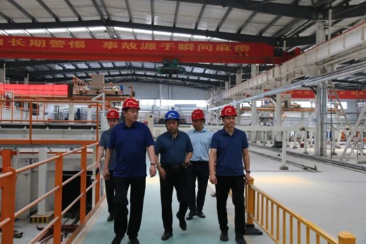崔仲民總經(jīng)理到子公司調(diào)研指導安全生產(chǎn)、疫情防控和生產(chǎn)經(jīng)營工作