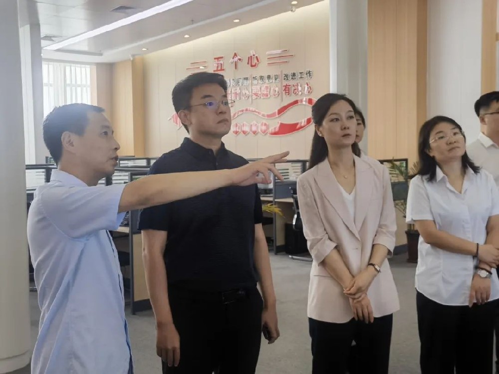 市國資委黨委委員、駐市國資委紀(jì)檢監(jiān)察組組長賈磊到建投集團(tuán)調(diào)研指導(dǎo)工作
